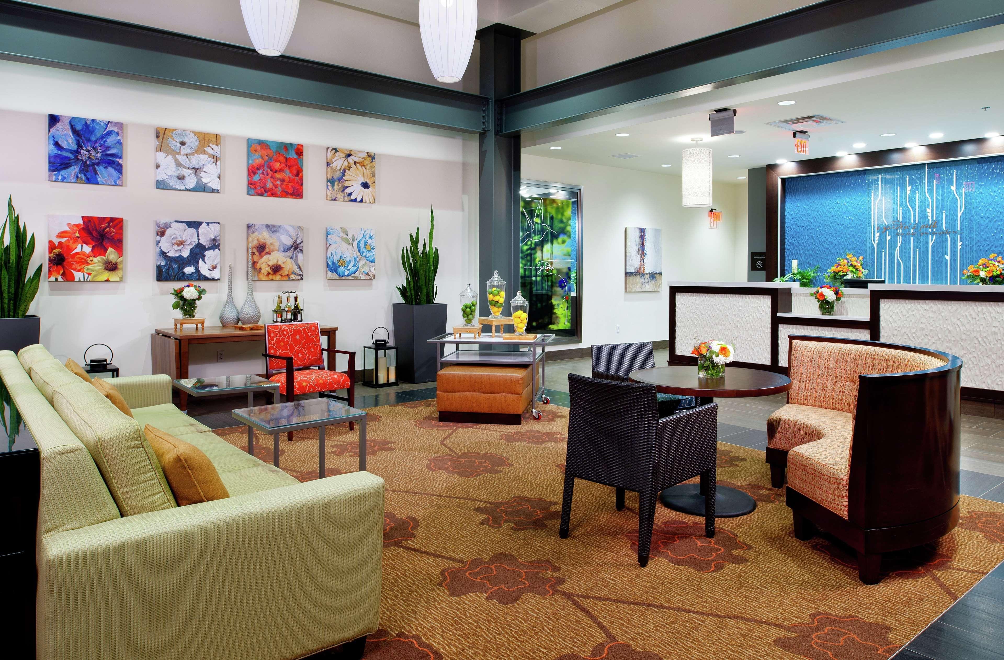 Hilton Garden Inn Pittsburgh Downtown Eksteriør billede
